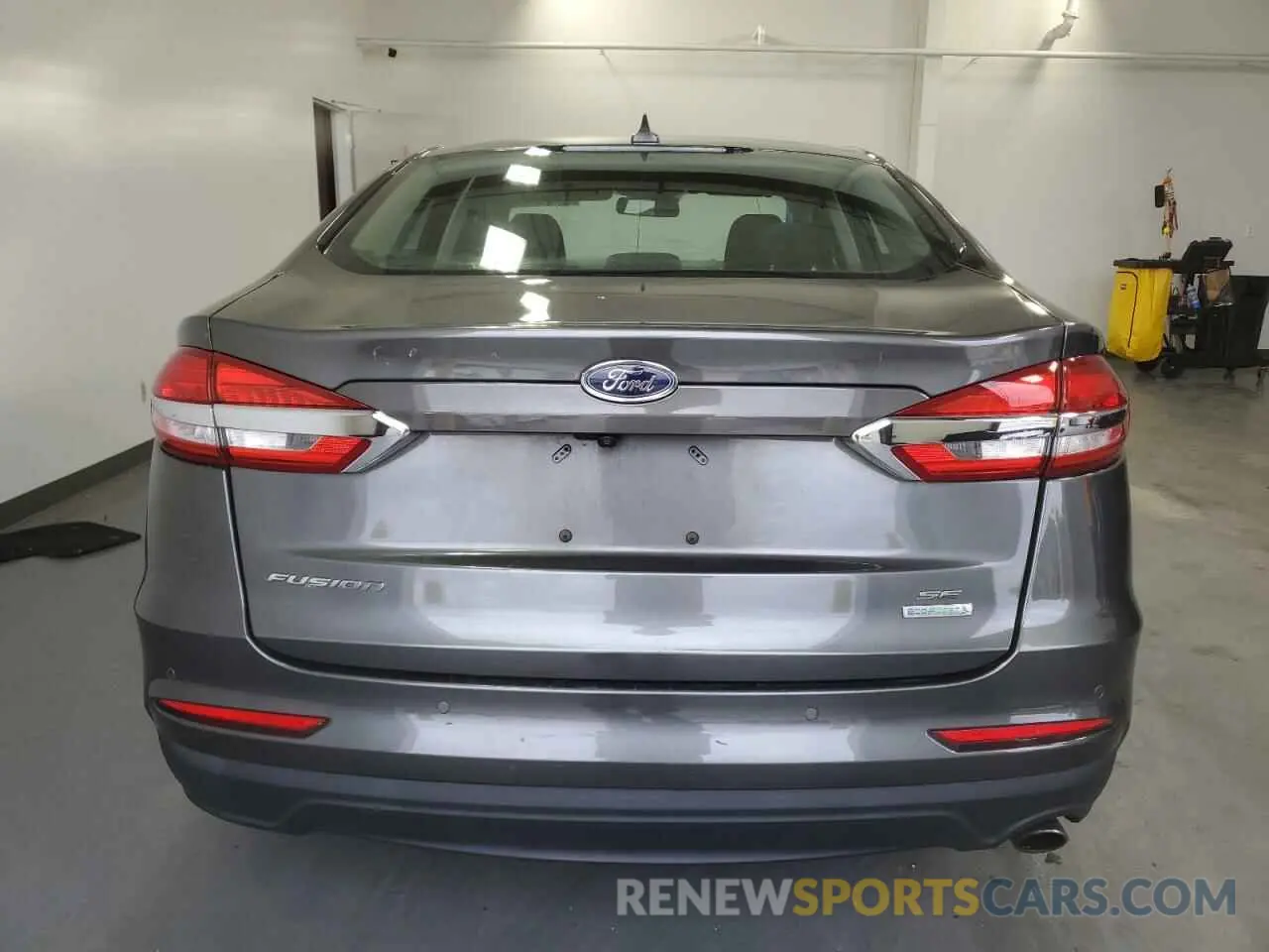 6 Фотография поврежденного автомобиля 3FA6P0HD1LR180984 FORD FUSION 2020
