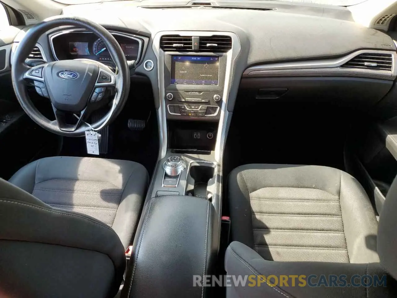 8 Photograph of a damaged car 3FA6P0HD1LR203485 FORD FUSION 2020