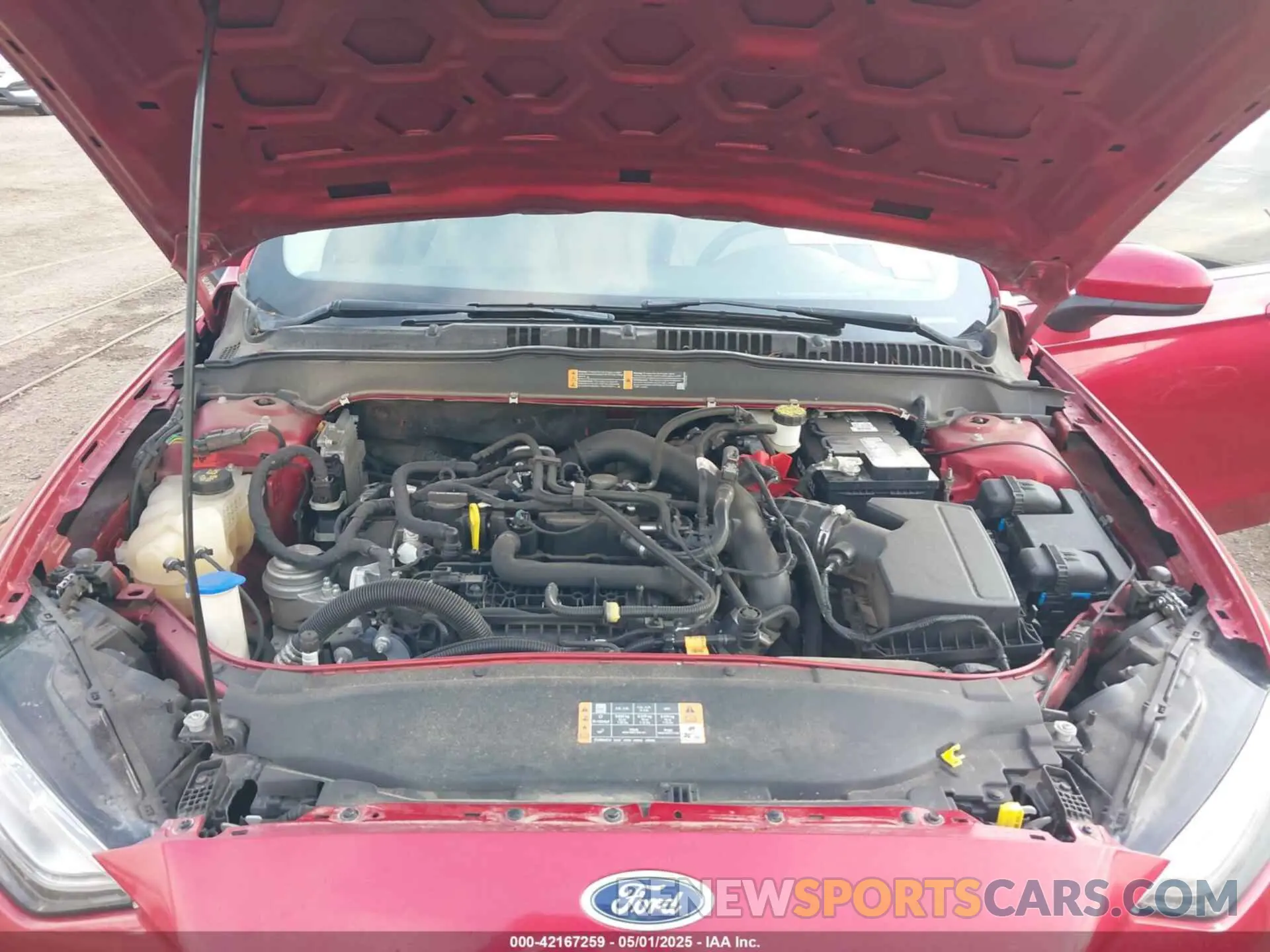 10 Photograph of a damaged car 3FA6P0HD1LR246496 FORD FUSION 2020