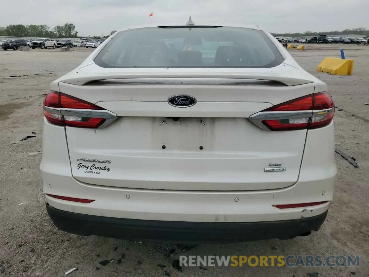 6 Photograph of a damaged car 3FA6P0HD1LR249902 FORD FUSION 2020