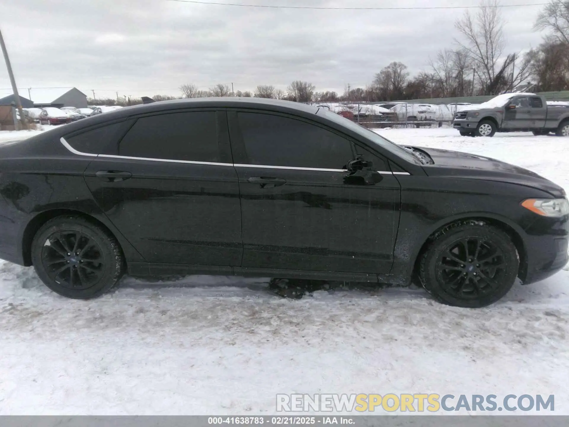 13 Фотография поврежденного автомобиля 3FA6P0HD2LR124486 FORD FUSION 2020
