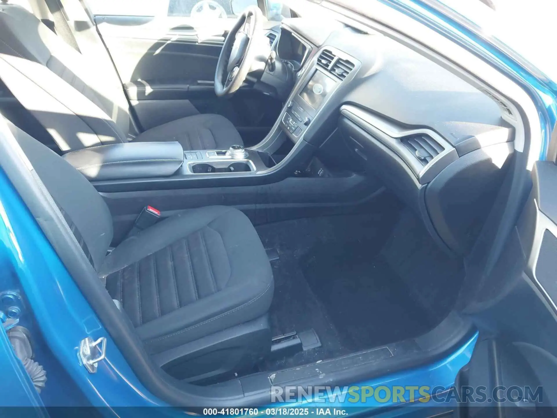 5 Photograph of a damaged car 3FA6P0HD2LR134659 FORD FUSION 2020