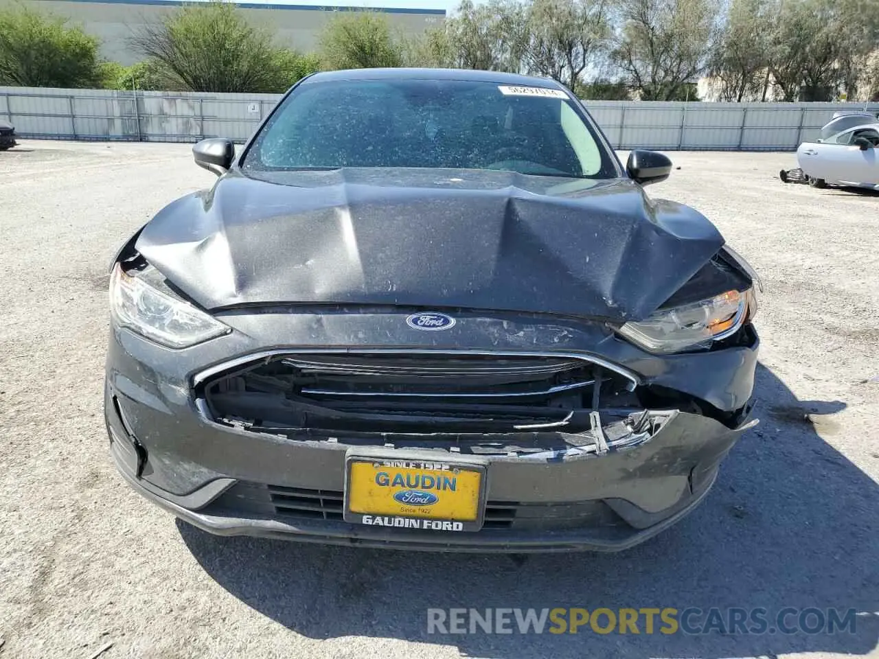5 Фотография поврежденного автомобиля 3FA6P0HD2LR135827 FORD FUSION 2020