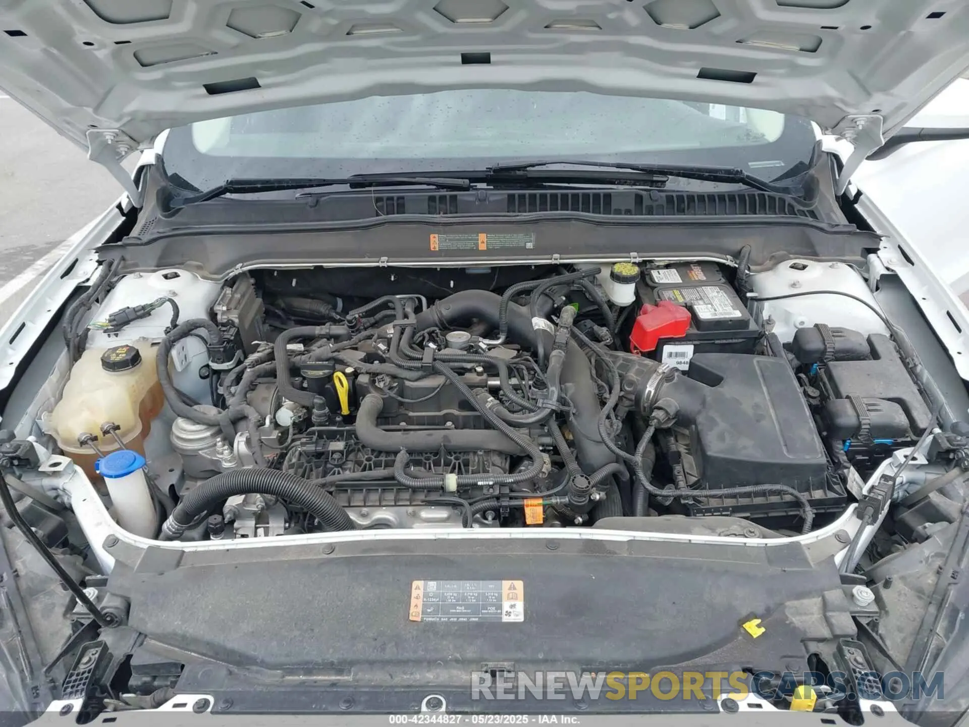 10 Фотография поврежденного автомобиля 3FA6P0HD2LR136072 FORD FUSION 2020