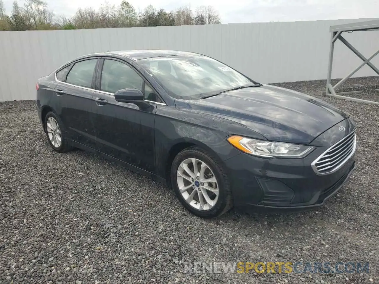 4 Фотография поврежденного автомобиля 3FA6P0HD2LR165149 FORD FUSION 2020