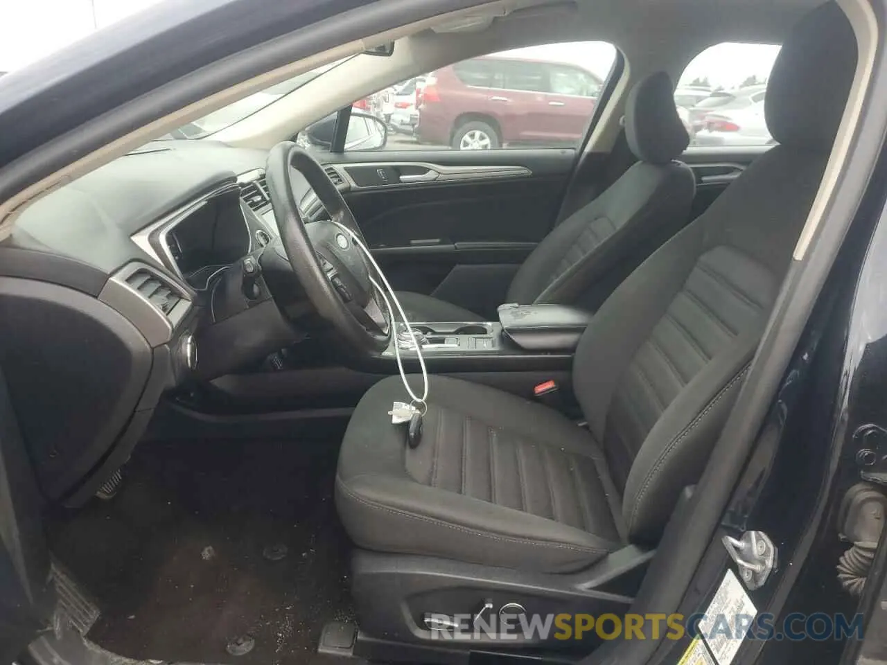 7 Фотография поврежденного автомобиля 3FA6P0HD2LR165149 FORD FUSION 2020