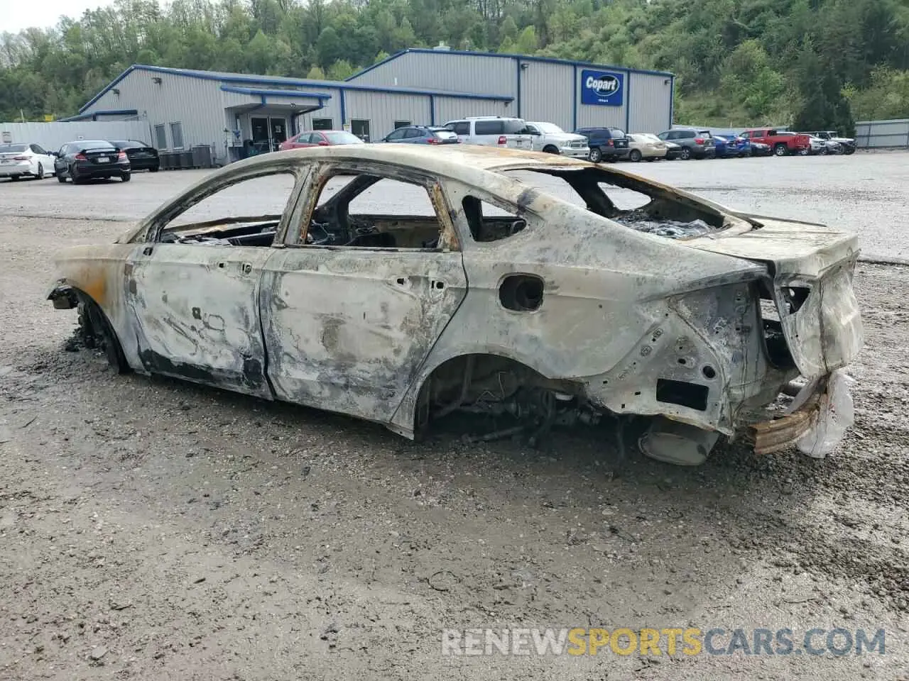 2 Photograph of a damaged car 3FA6P0HD2LR184171 FORD FUSION 2020