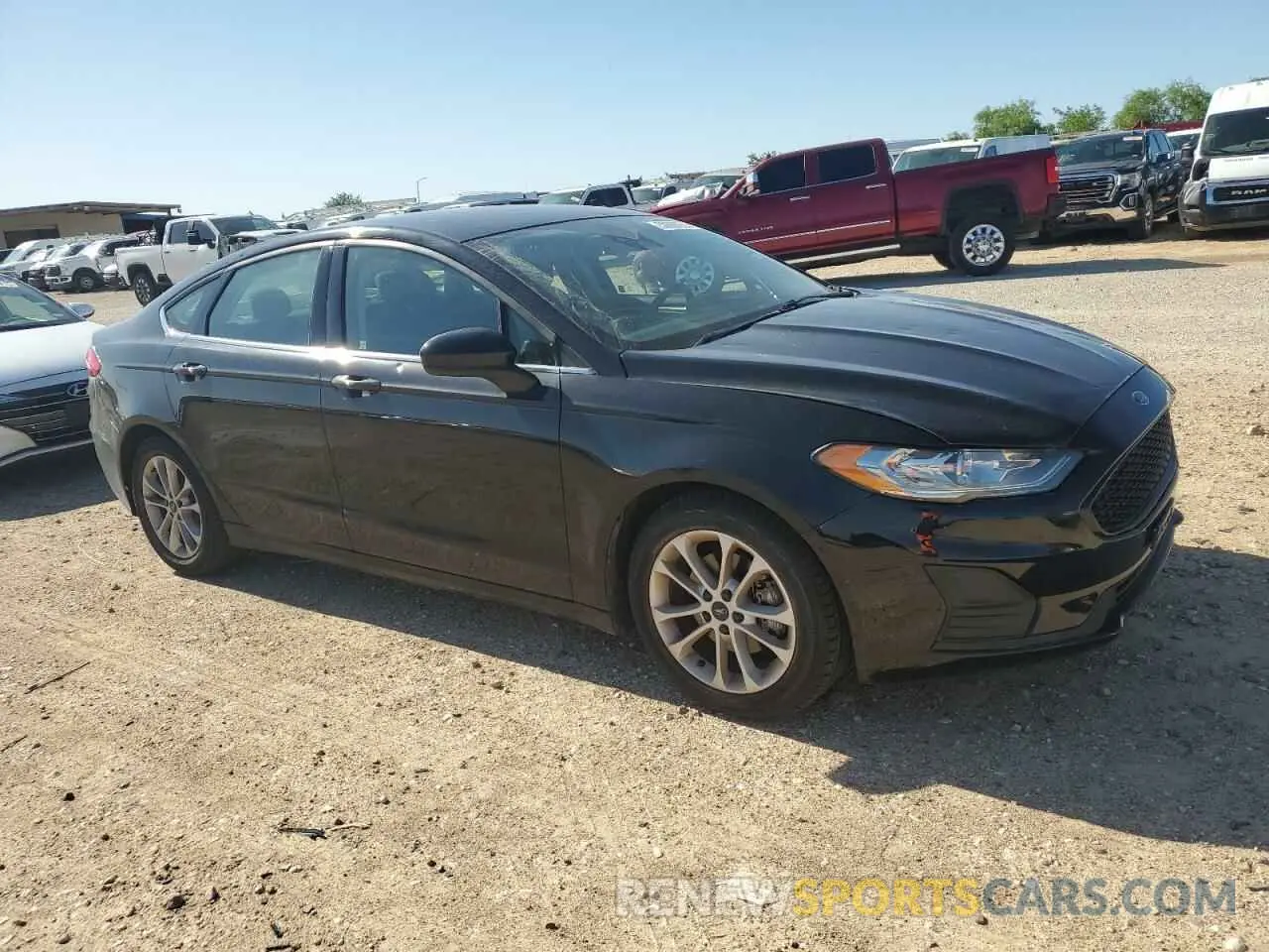 4 Photograph of a damaged car 3FA6P0HD2LR187894 FORD FUSION 2020