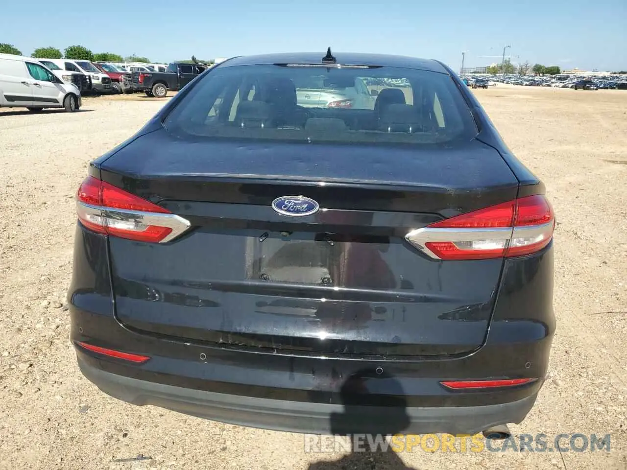 6 Photograph of a damaged car 3FA6P0HD2LR187894 FORD FUSION 2020
