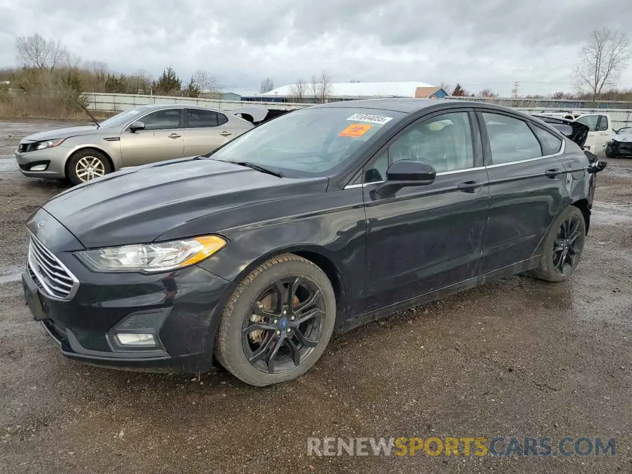1 Photograph of a damaged car 3FA6P0HD2LR198541 FORD FUSION 2020