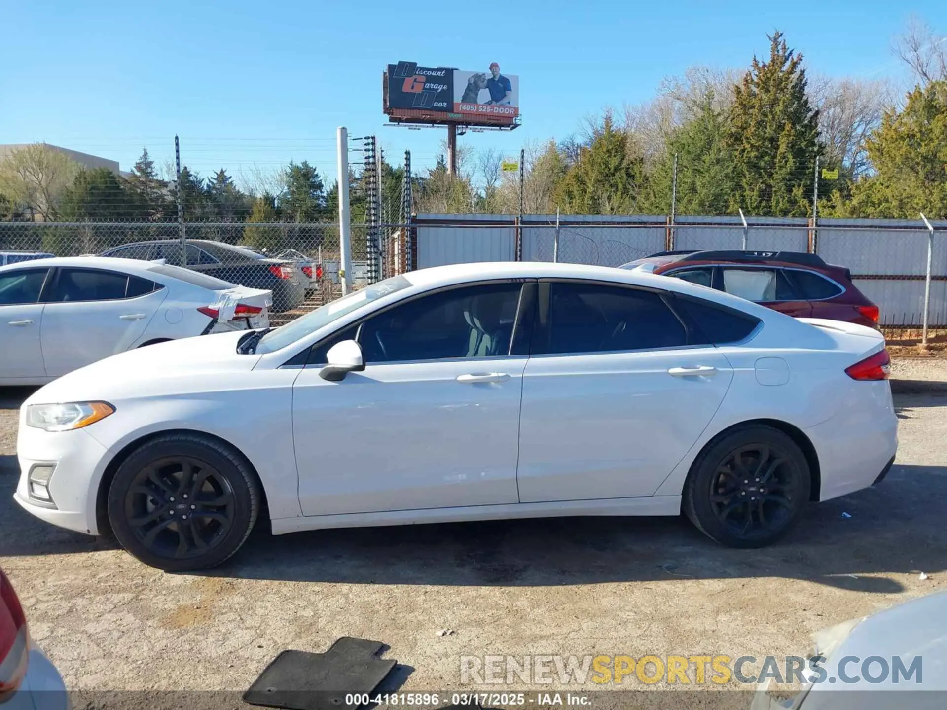 14 Photograph of a damaged car 3FA6P0HD2LR230033 FORD FUSION 2020