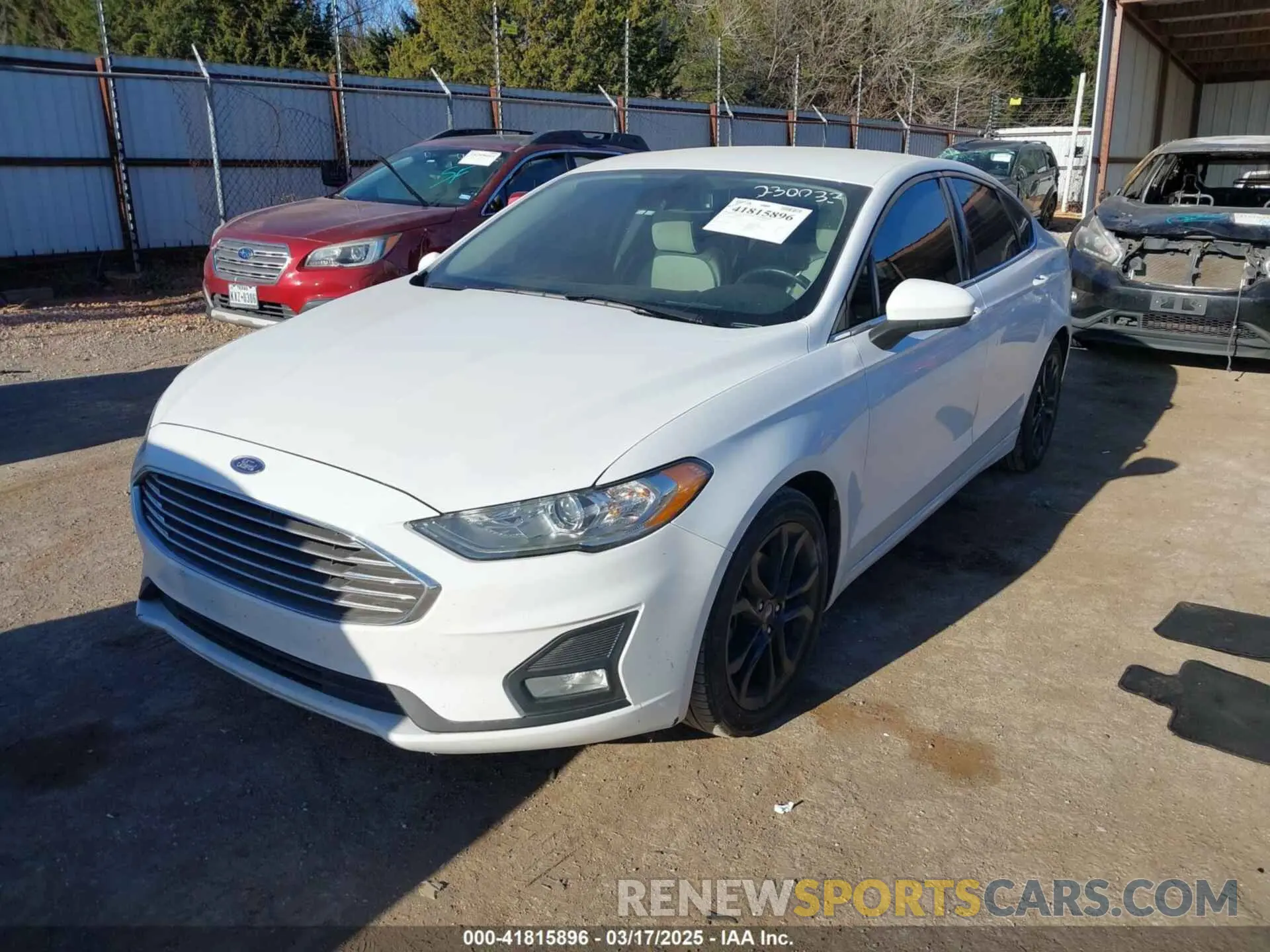 2 Photograph of a damaged car 3FA6P0HD2LR230033 FORD FUSION 2020