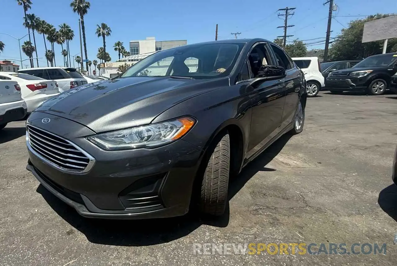 2 Photograph of a damaged car 3FA6P0HD2LR231621 FORD FUSION 2020