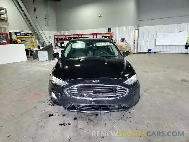 13 Photograph of a damaged car 3FA6P0HD3LR112394 FORD FUSION 2020