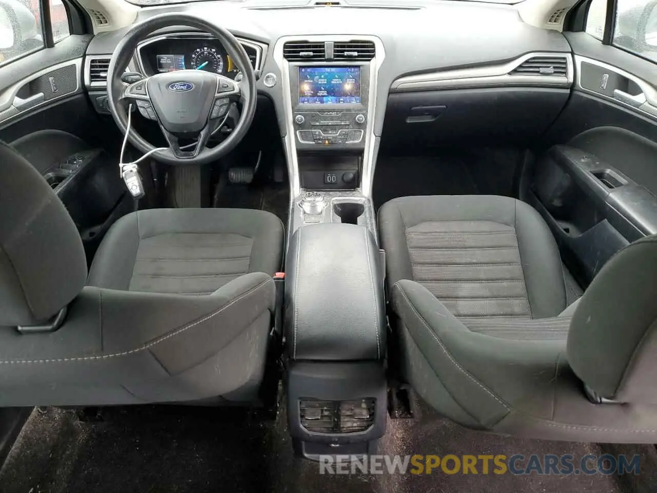 8 Фотография поврежденного автомобиля 3FA6P0HD3LR142902 FORD FUSION 2020