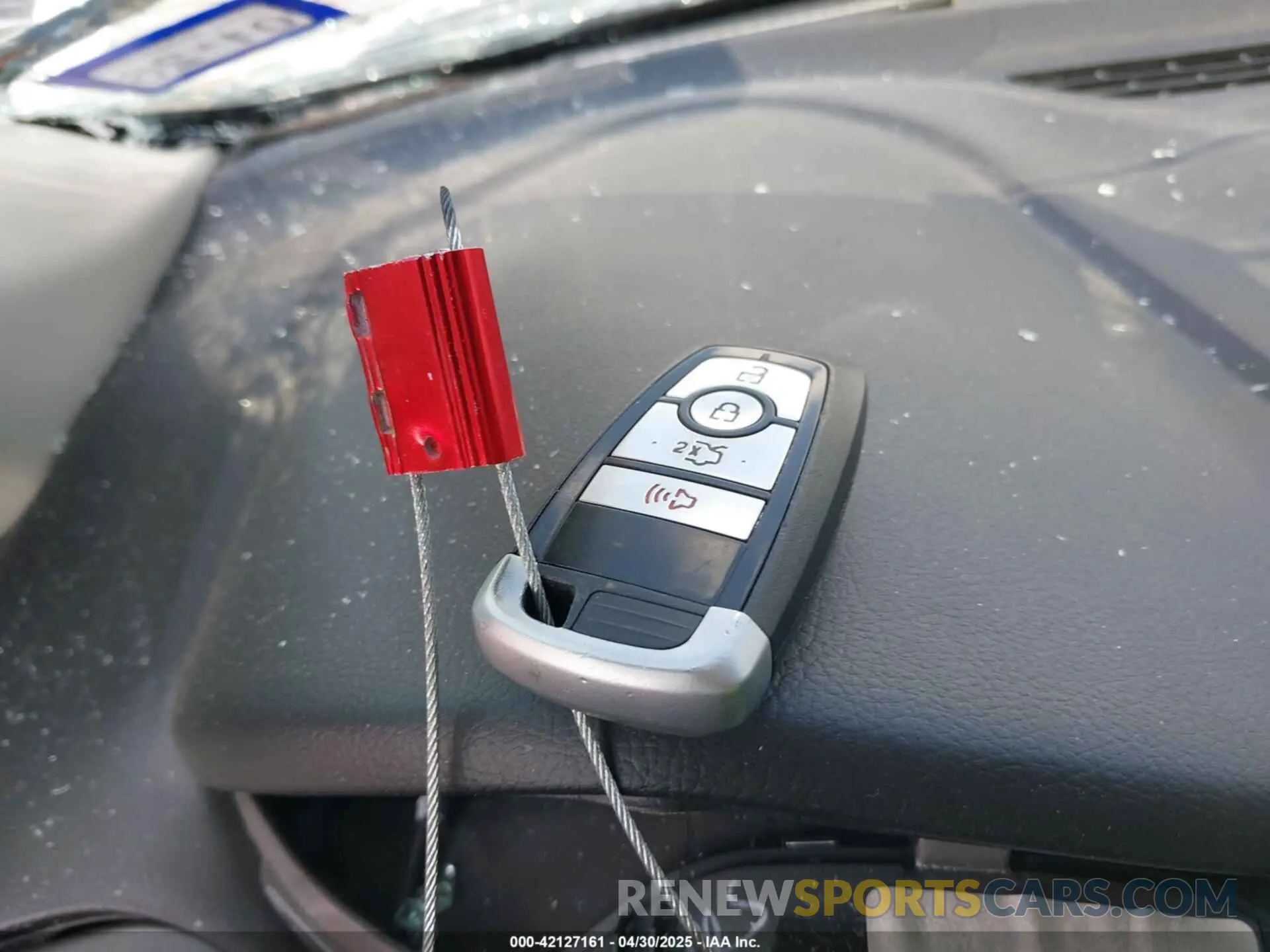 11 Photograph of a damaged car 3FA6P0HD3LR161093 FORD FUSION 2020