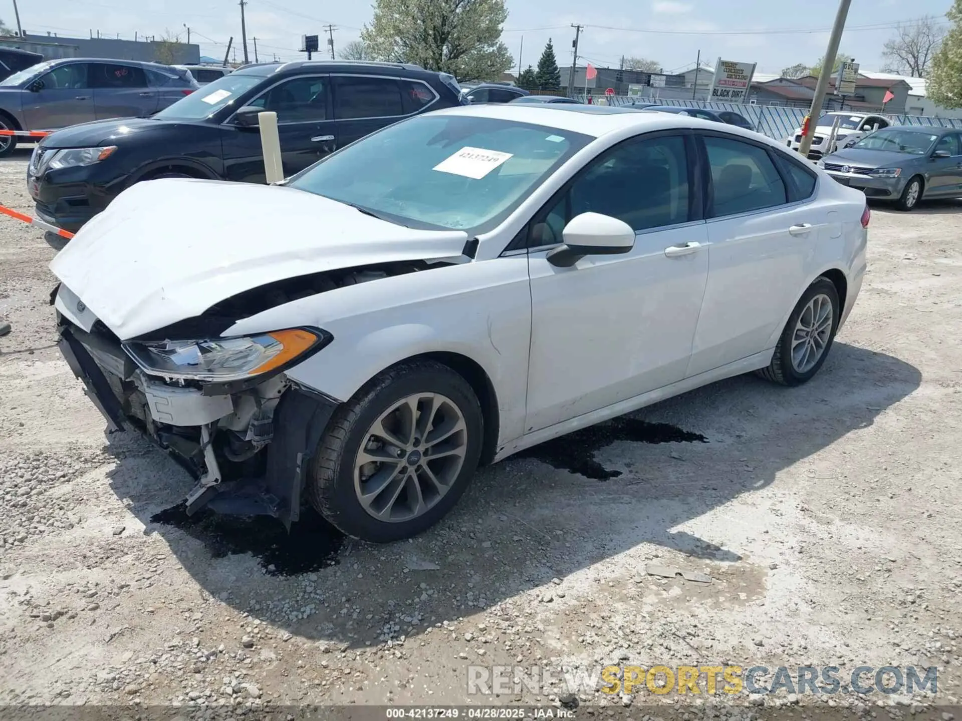 2 Photograph of a damaged car 3FA6P0HD3LR162034 FORD FUSION 2020