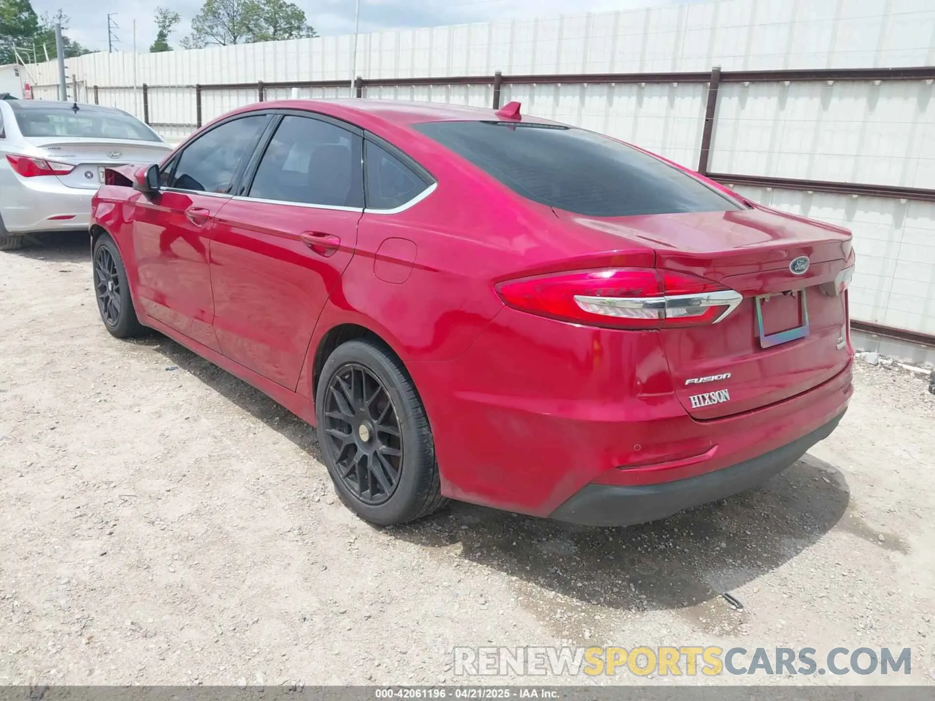 3 Фотография поврежденного автомобиля 3FA6P0HD3LR178735 FORD FUSION 2020