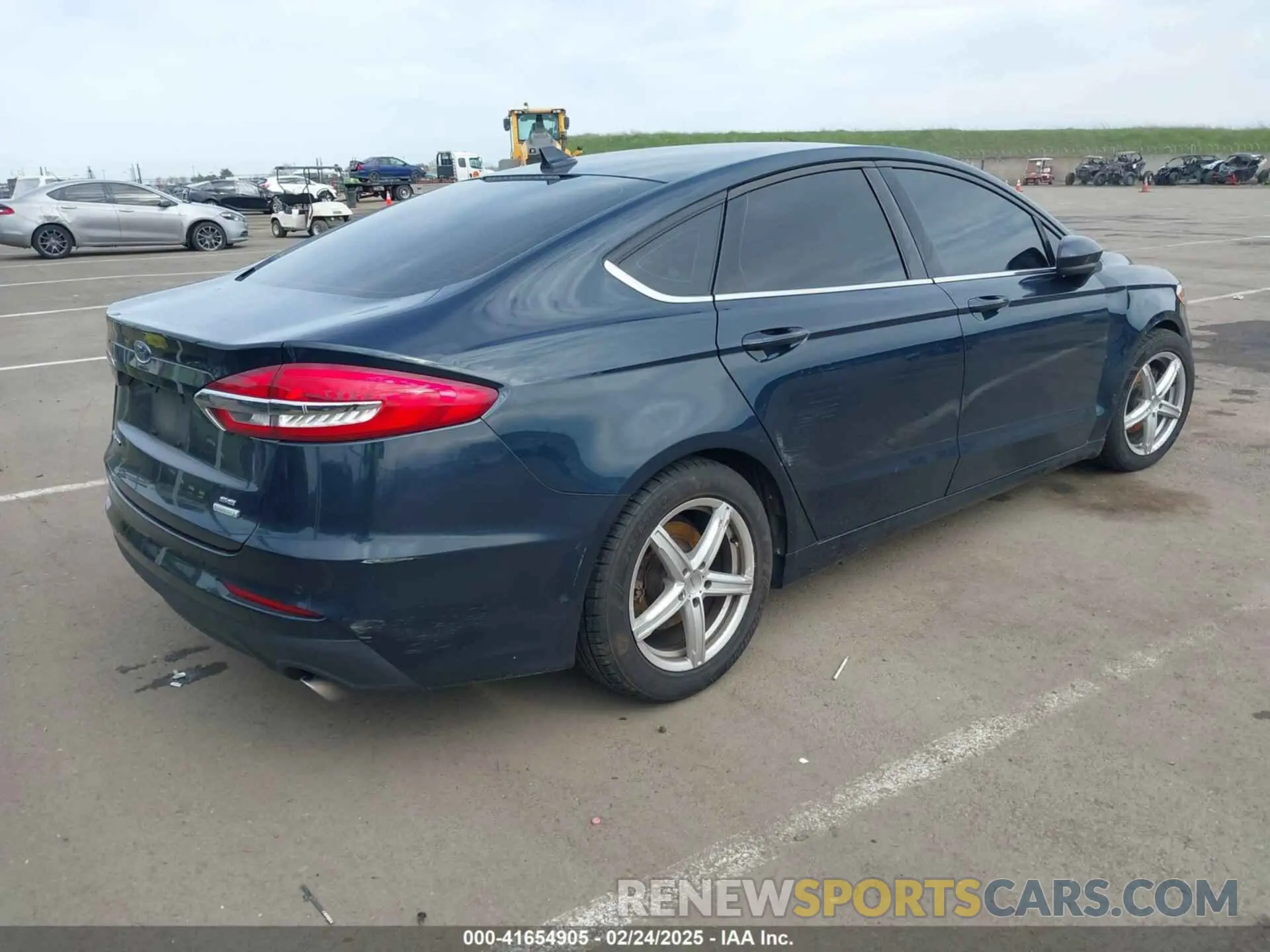 4 Photograph of a damaged car 3FA6P0HD3LR221714 FORD FUSION 2020