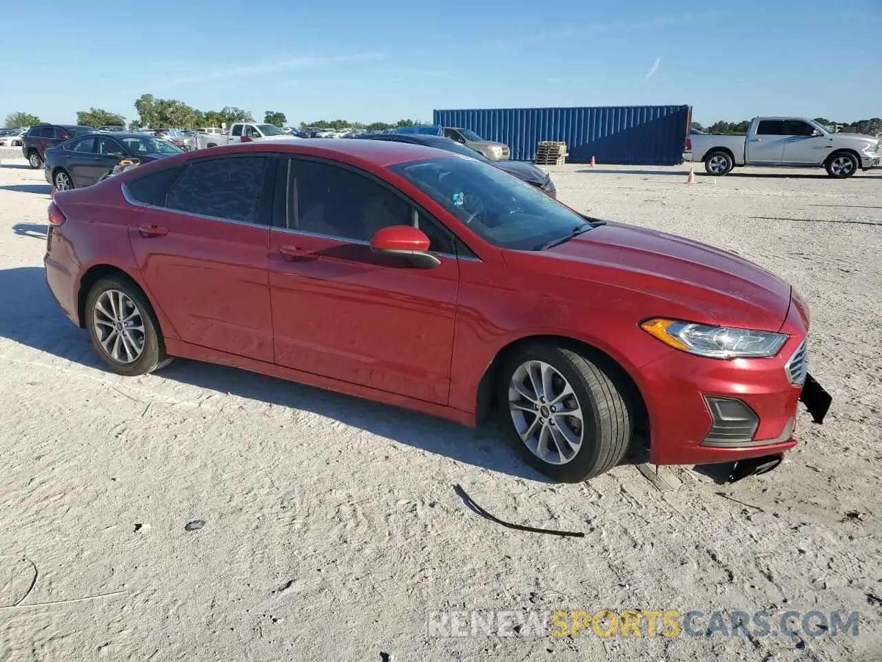 4 Фотография поврежденного автомобиля 3FA6P0HD3LR221955 FORD FUSION 2020