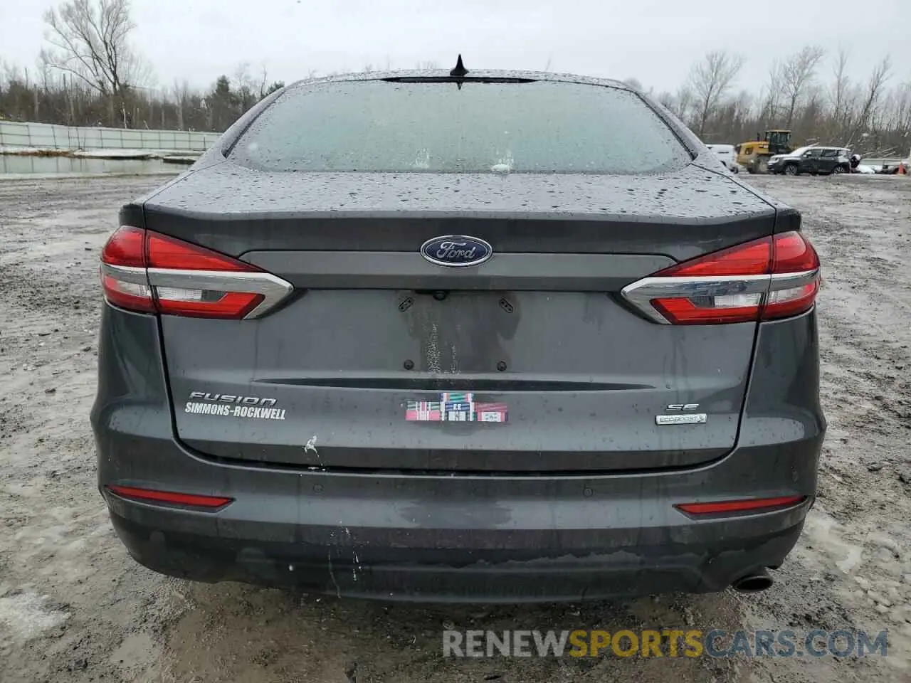 6 Фотография поврежденного автомобиля 3FA6P0HD3LR235838 FORD FUSION 2020