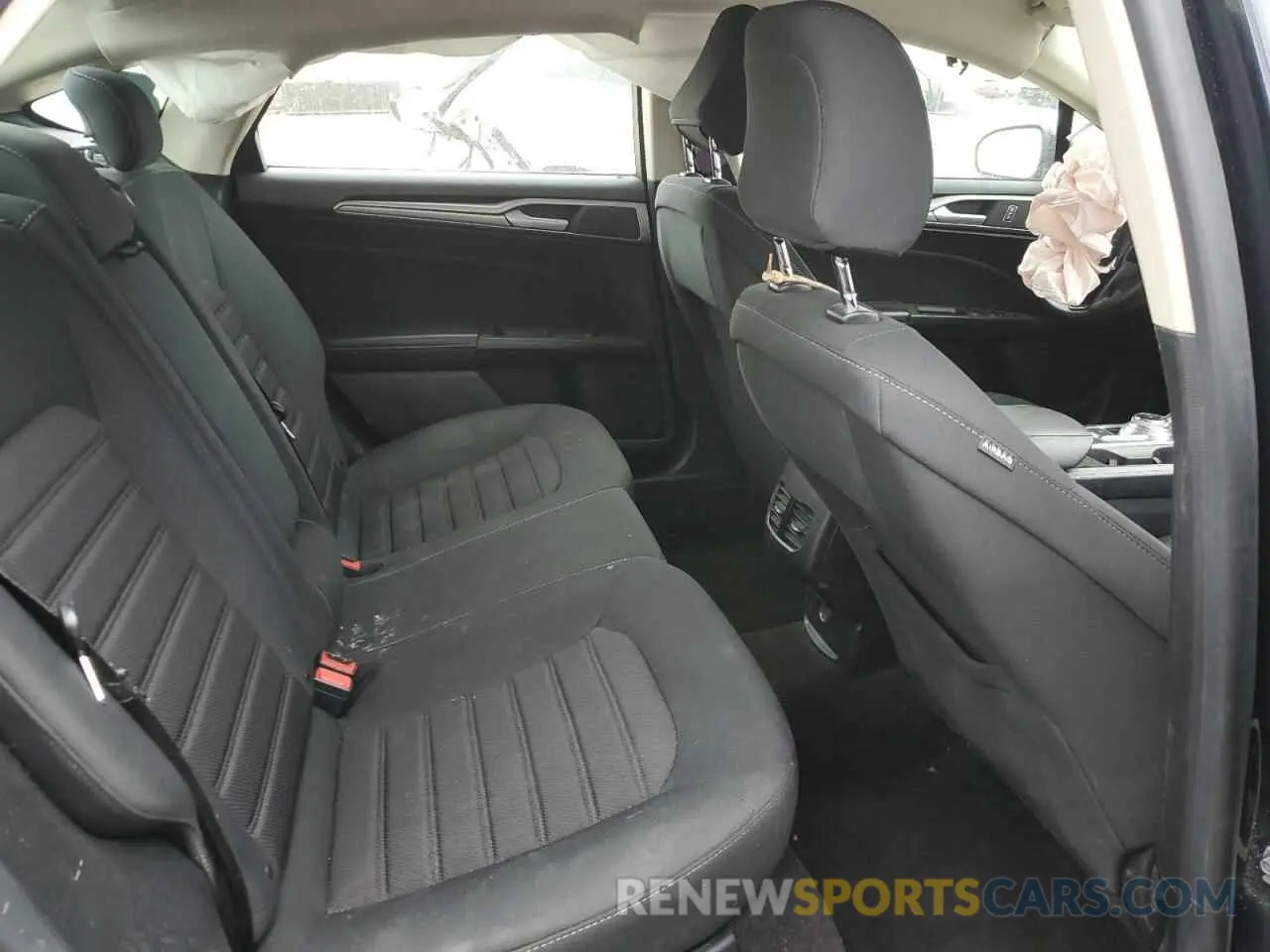 10 Фотография поврежденного автомобиля 3FA6P0HD3LR250887 FORD FUSION 2020