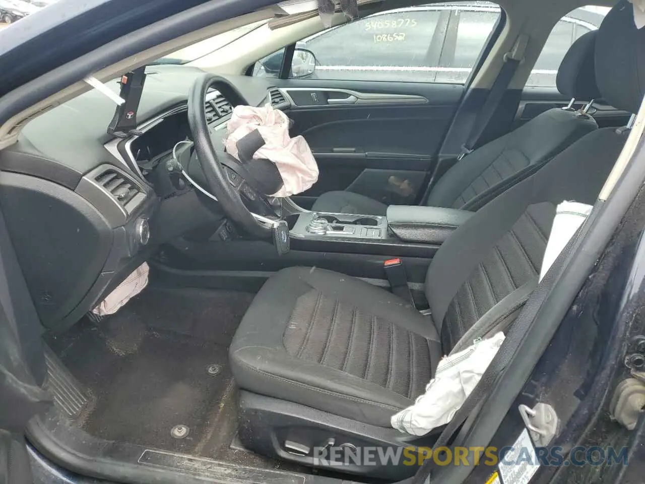 7 Фотография поврежденного автомобиля 3FA6P0HD3LR250887 FORD FUSION 2020