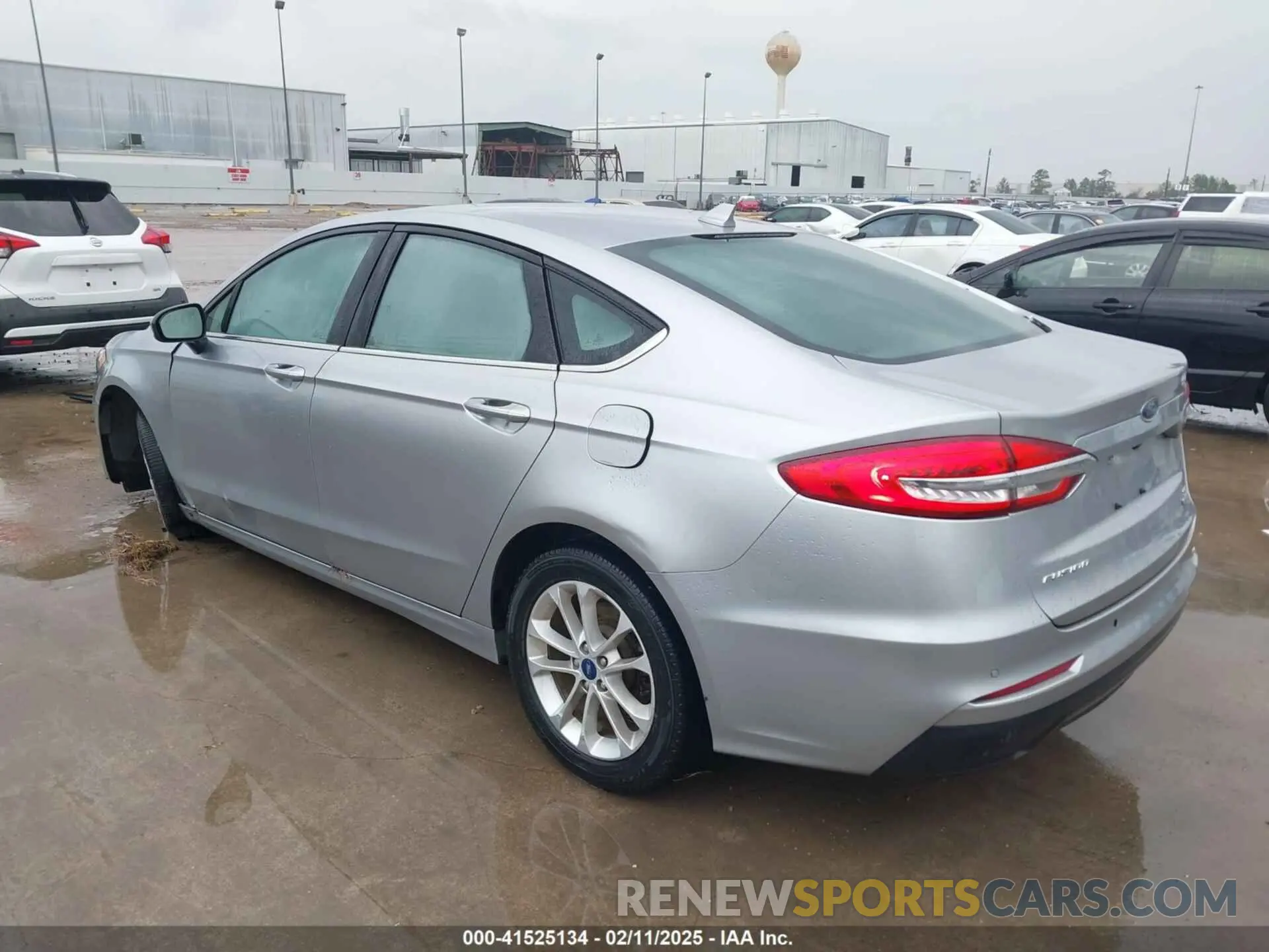3 Фотография поврежденного автомобиля 3FA6P0HD4LR172233 FORD FUSION 2020
