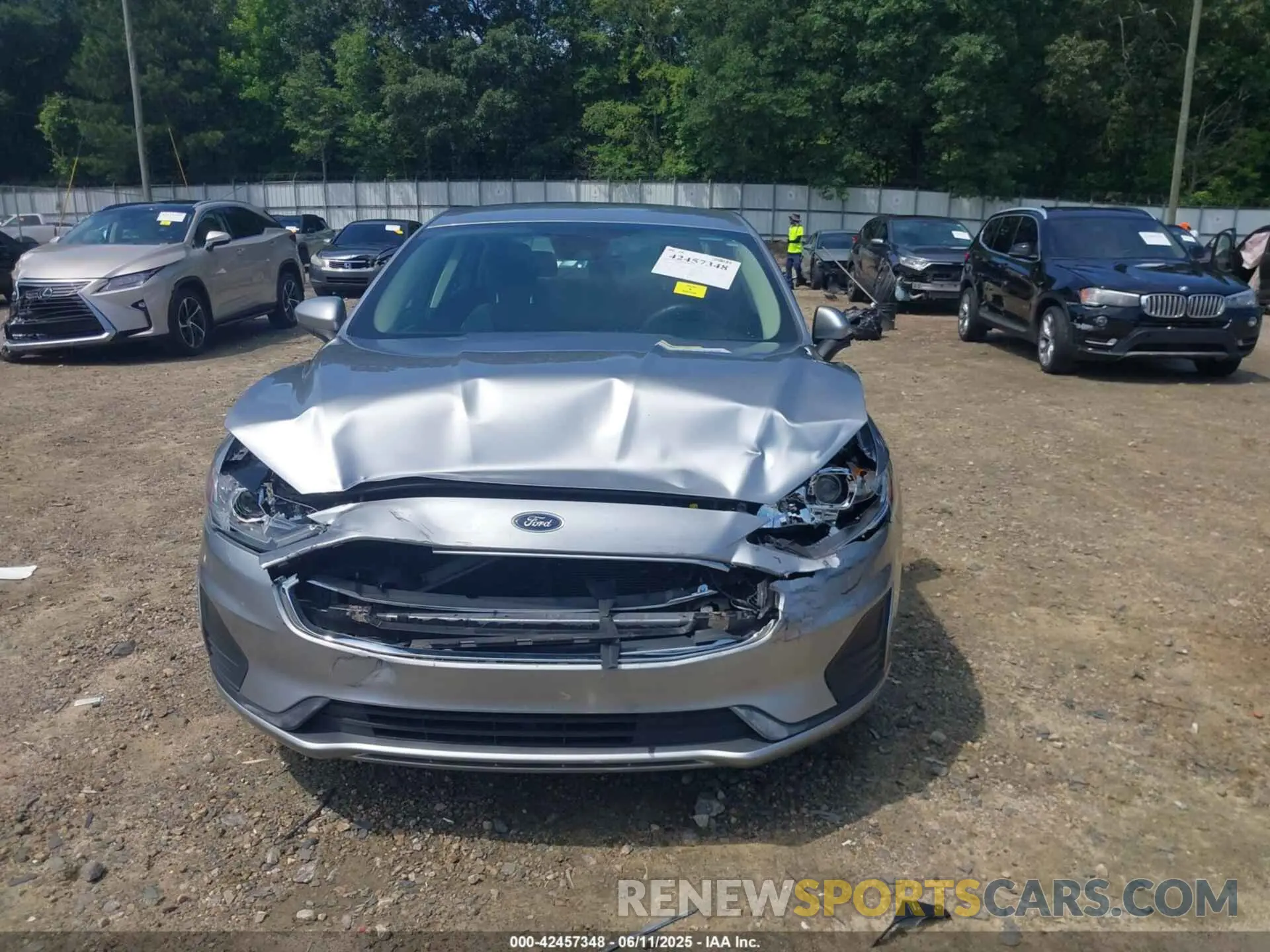 6 Photograph of a damaged car 3FA6P0HD4LR184141 FORD FUSION 2020