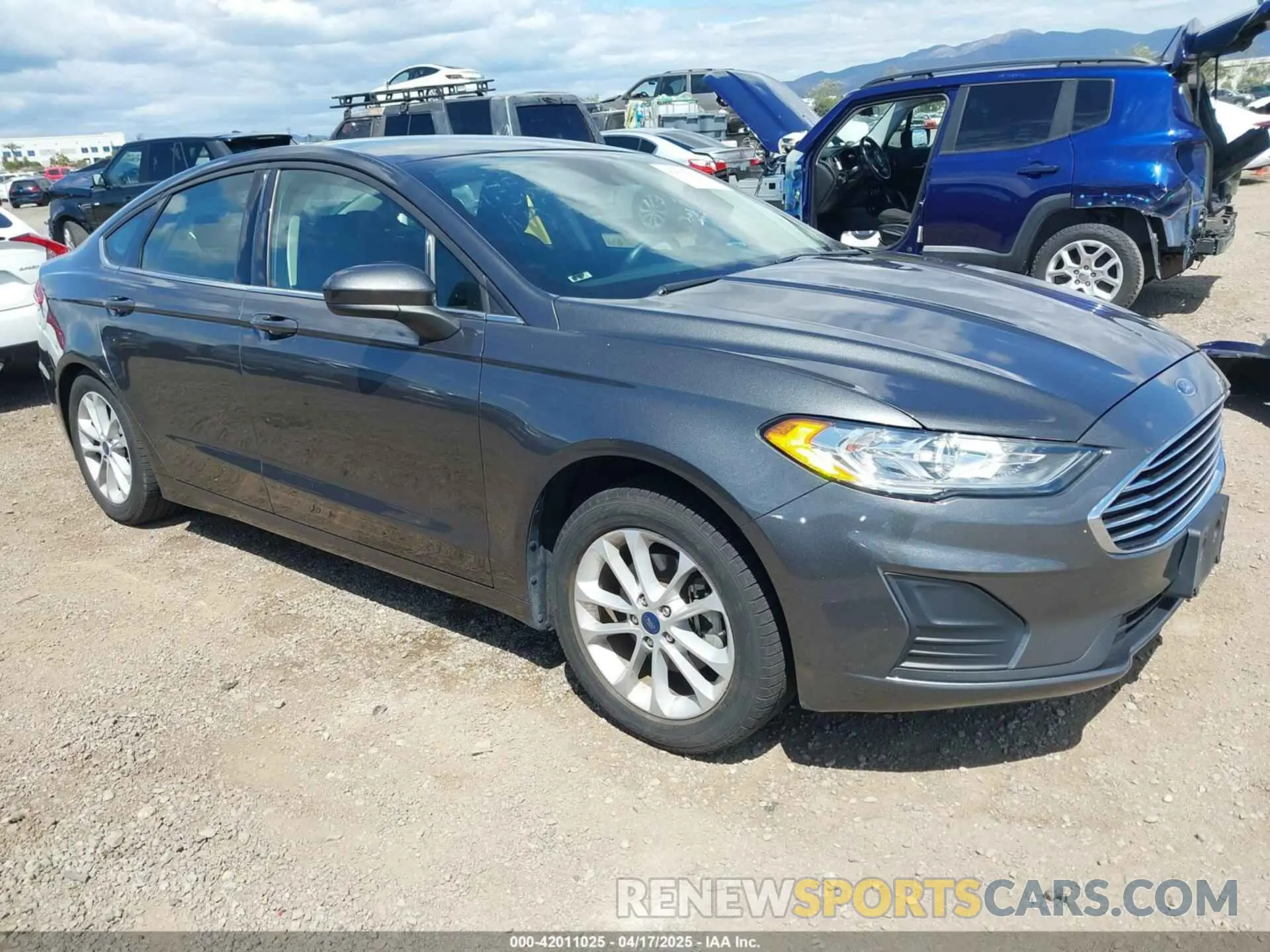 1 Photograph of a damaged car 3FA6P0HD4LR231507 FORD FUSION 2020