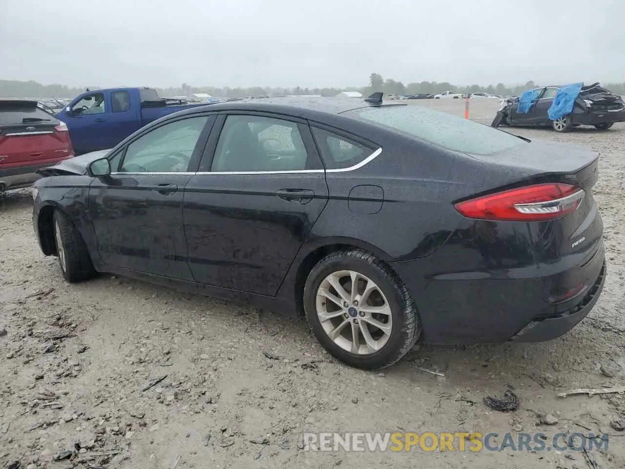 2 Photograph of a damaged car 3FA6P0HD4LR235394 FORD FUSION 2020