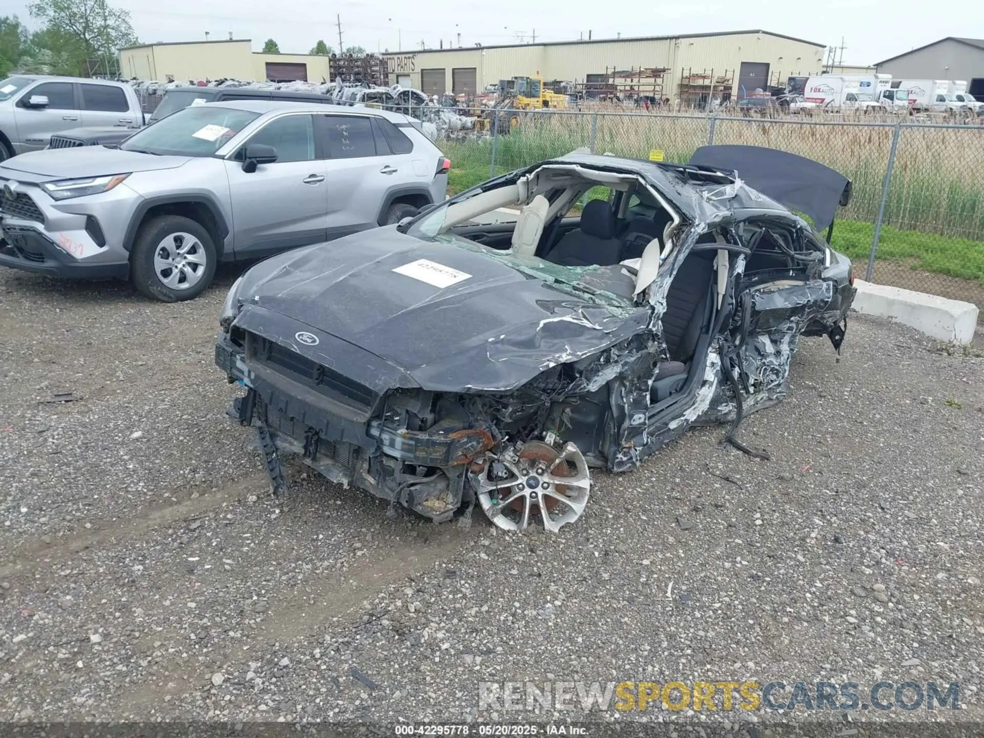 2 Фотография поврежденного автомобиля 3FA6P0HD4LR236240 FORD FUSION 2020