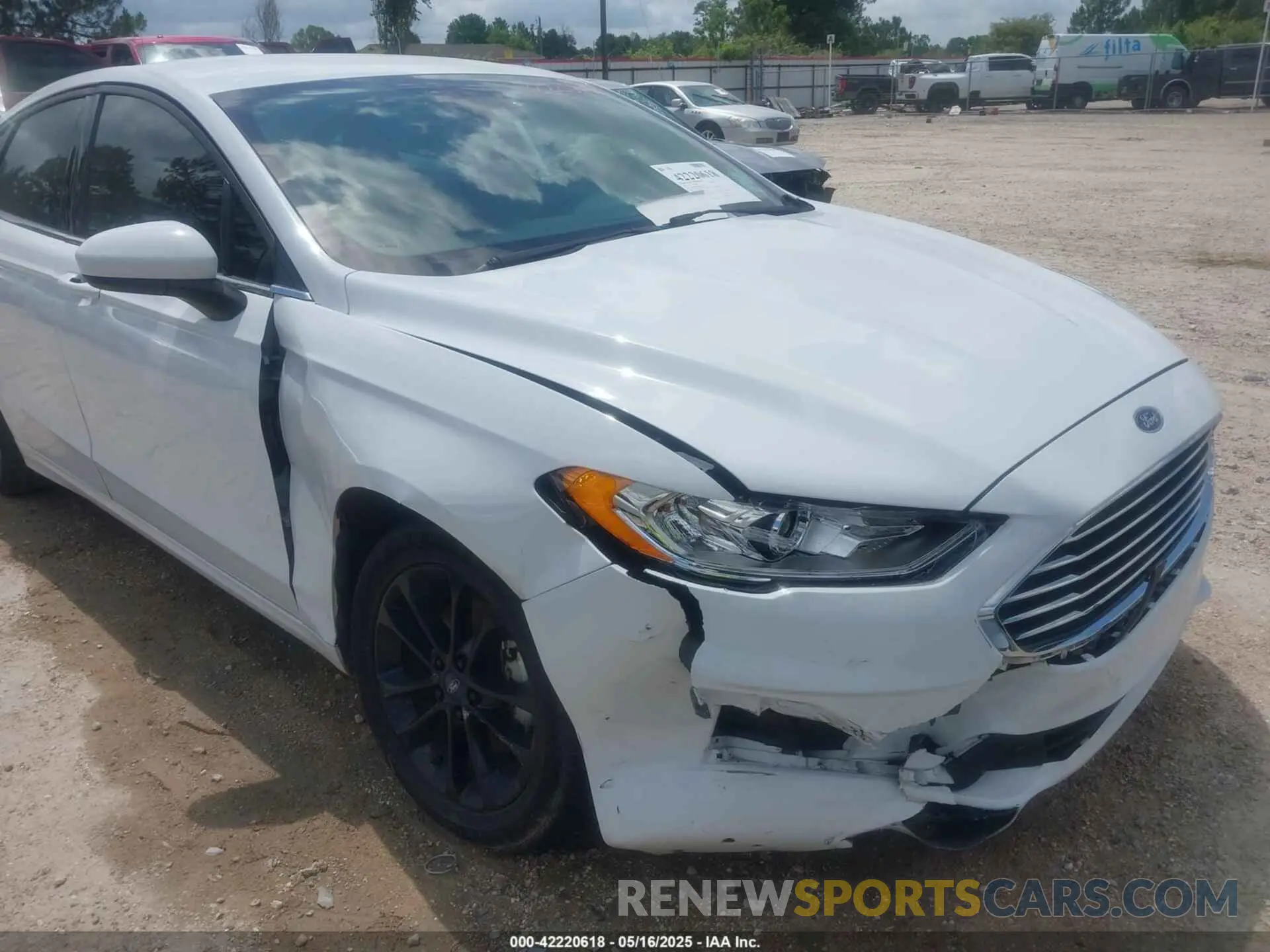 6 Фотография поврежденного автомобиля 3FA6P0HD4LR257640 FORD FUSION 2020