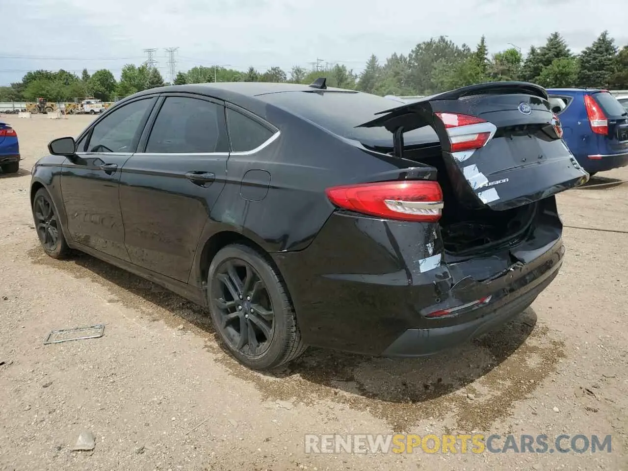 2 Photograph of a damaged car 3FA6P0HD5LR144392 FORD FUSION 2020
