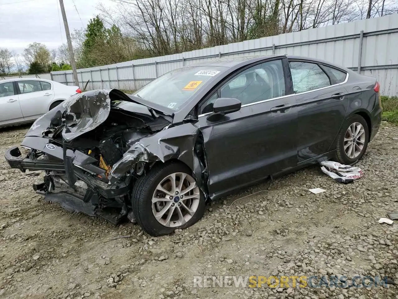 1 Photograph of a damaged car 3FA6P0HD5LR158888 FORD FUSION 2020