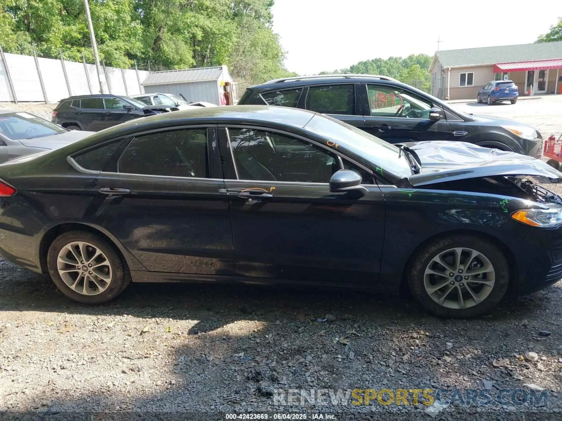 13 Фотография поврежденного автомобиля 3FA6P0HD5LR167543 FORD FUSION 2020