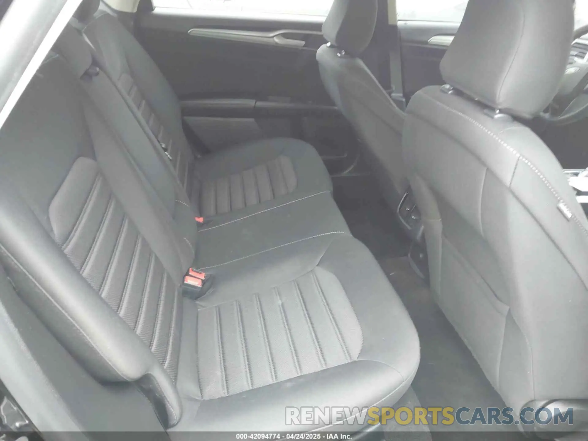8 Photograph of a damaged car 3FA6P0HD5LR178607 FORD FUSION 2020