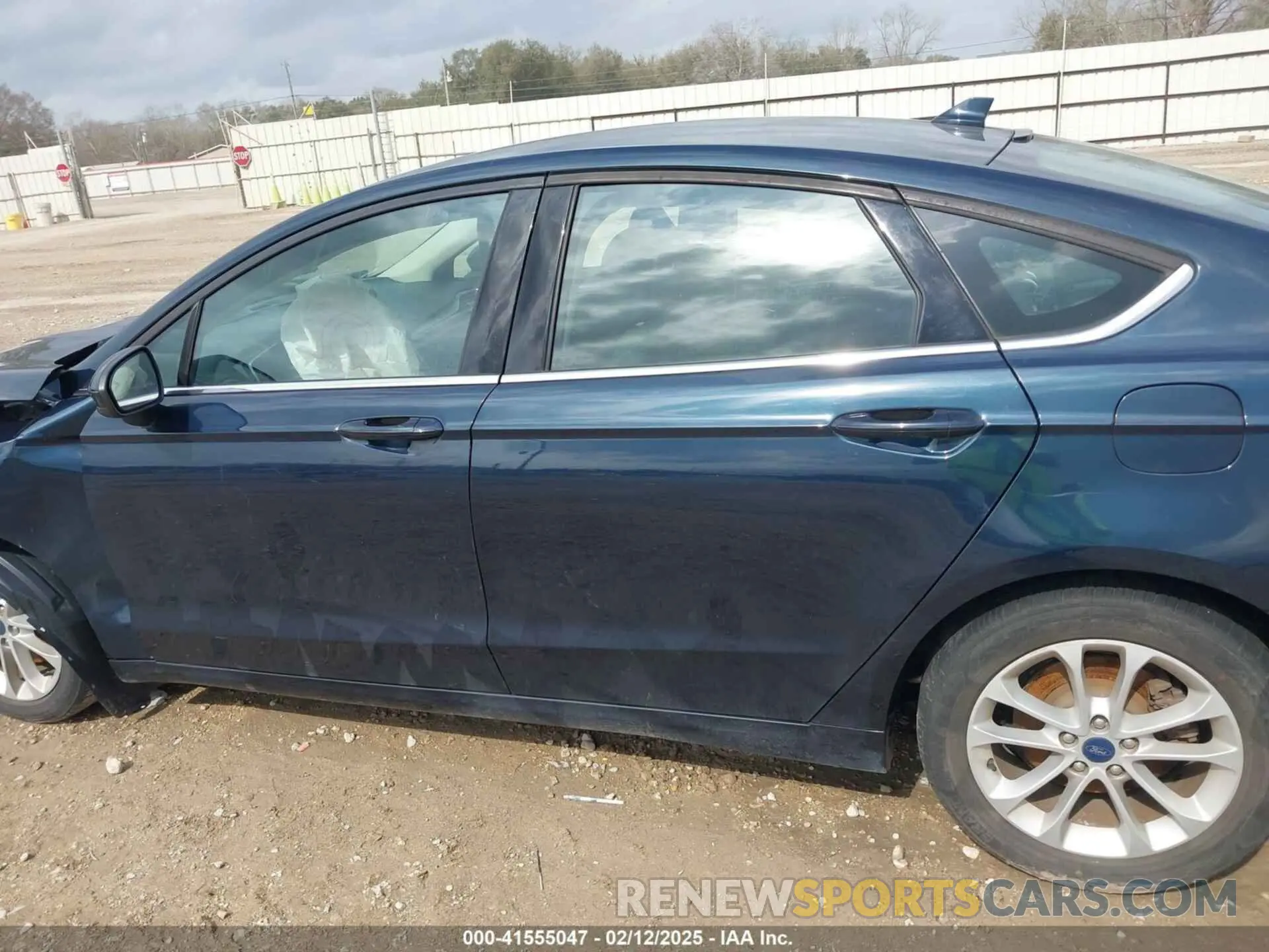 14 Фотография поврежденного автомобиля 3FA6P0HD5LR184732 FORD FUSION 2020