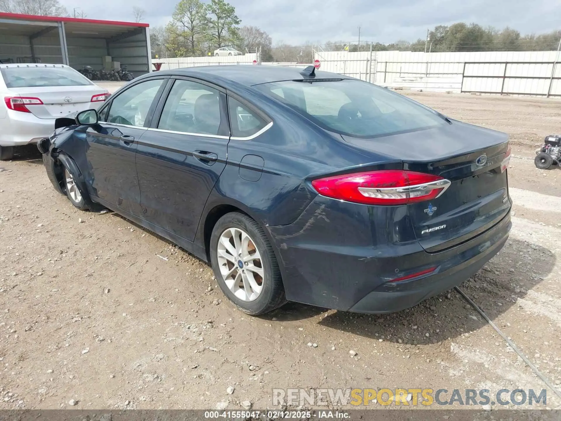 3 Фотография поврежденного автомобиля 3FA6P0HD5LR184732 FORD FUSION 2020