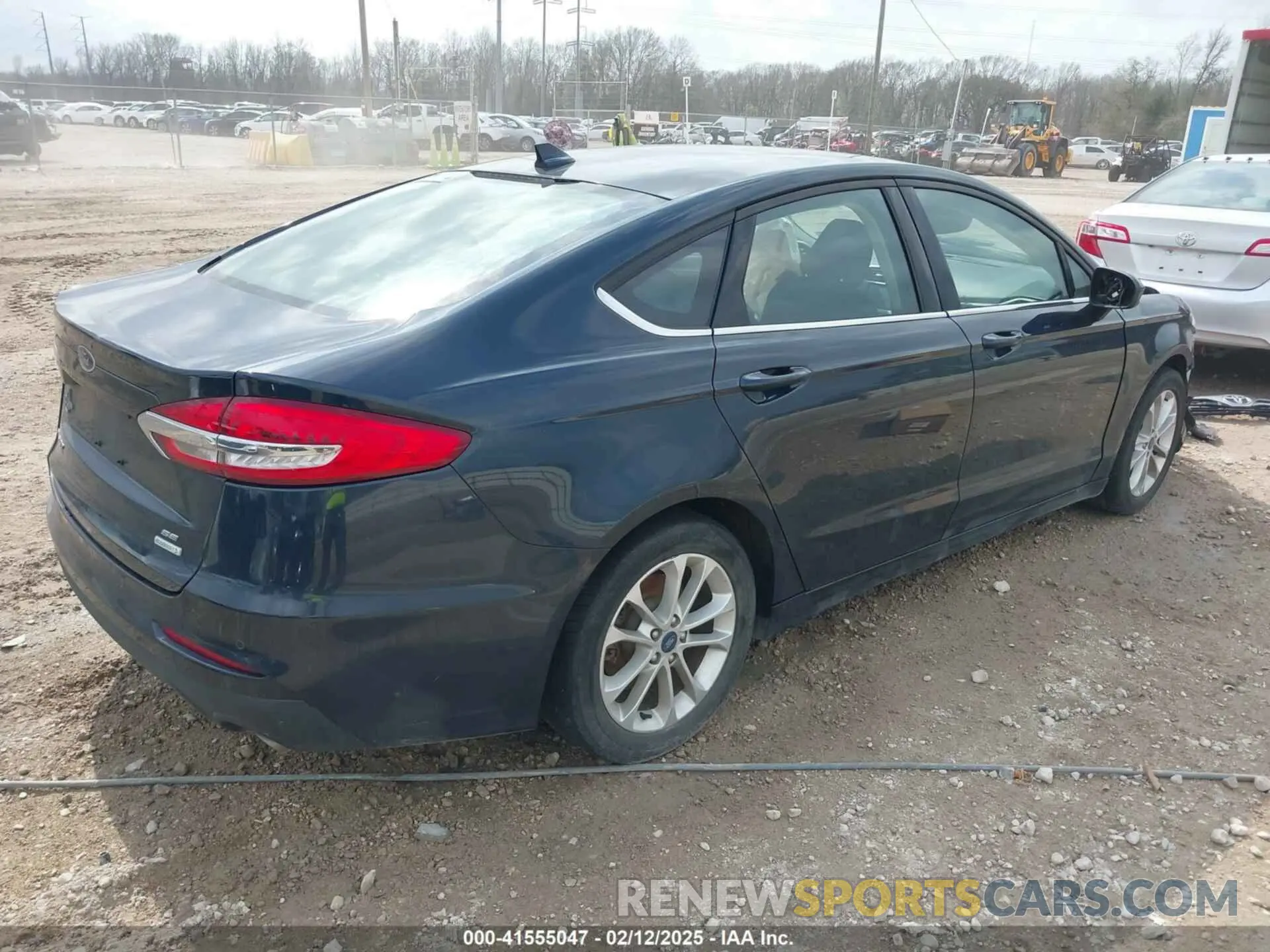 4 Фотография поврежденного автомобиля 3FA6P0HD5LR184732 FORD FUSION 2020