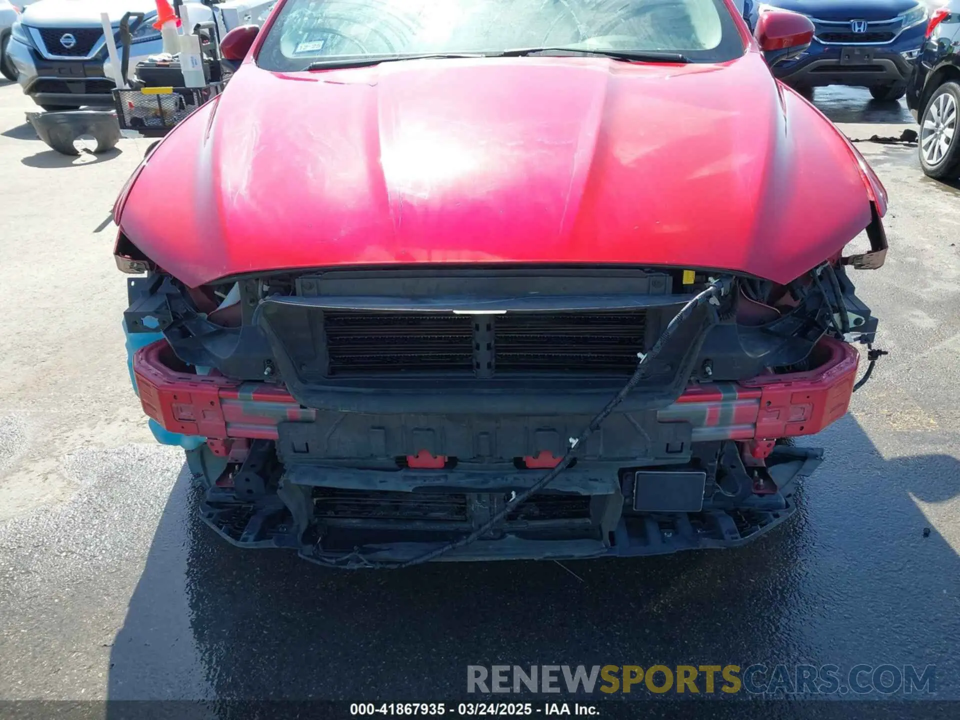 19 Photograph of a damaged car 3FA6P0HD5LR221293 FORD FUSION 2020