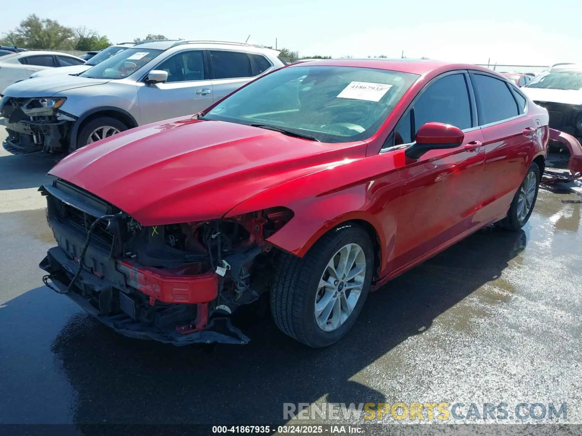 2 Photograph of a damaged car 3FA6P0HD5LR221293 FORD FUSION 2020