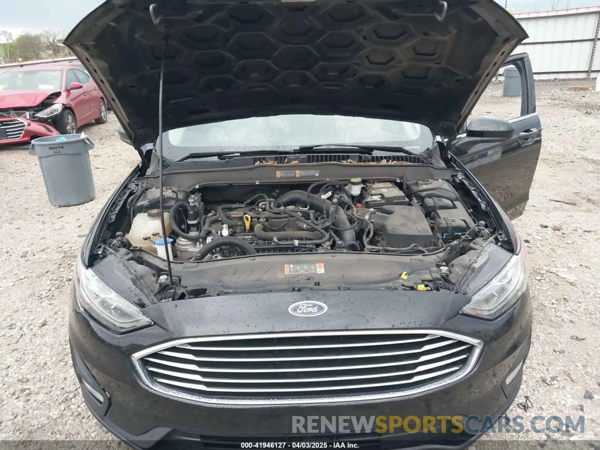 10 Photograph of a damaged car 3FA6P0HD5LR229376 FORD FUSION 2020