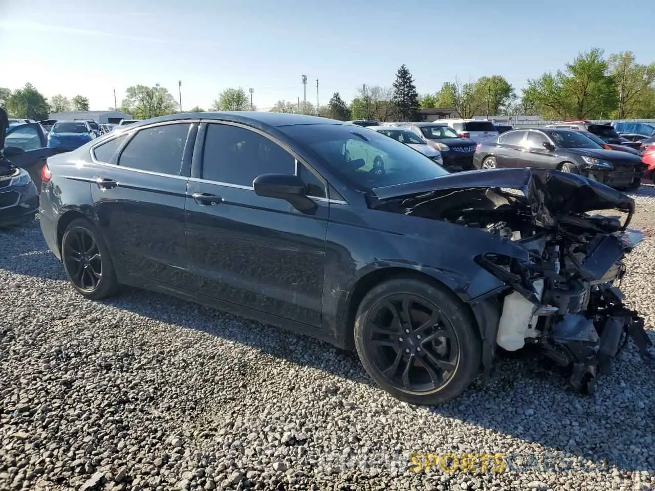 4 Фотография поврежденного автомобиля 3FA6P0HD5LR245402 FORD FUSION 2020