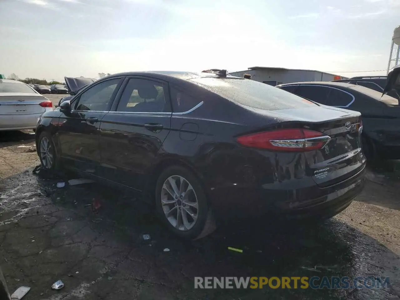2 Photograph of a damaged car 3FA6P0HD5LR245707 FORD FUSION 2020