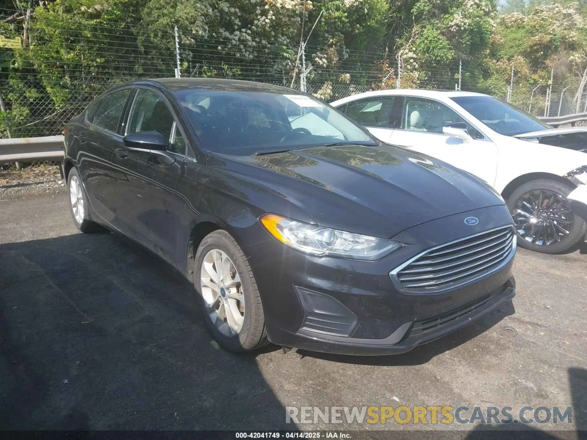 1 Фотография поврежденного автомобиля 3FA6P0HD5LR250275 FORD FUSION 2020