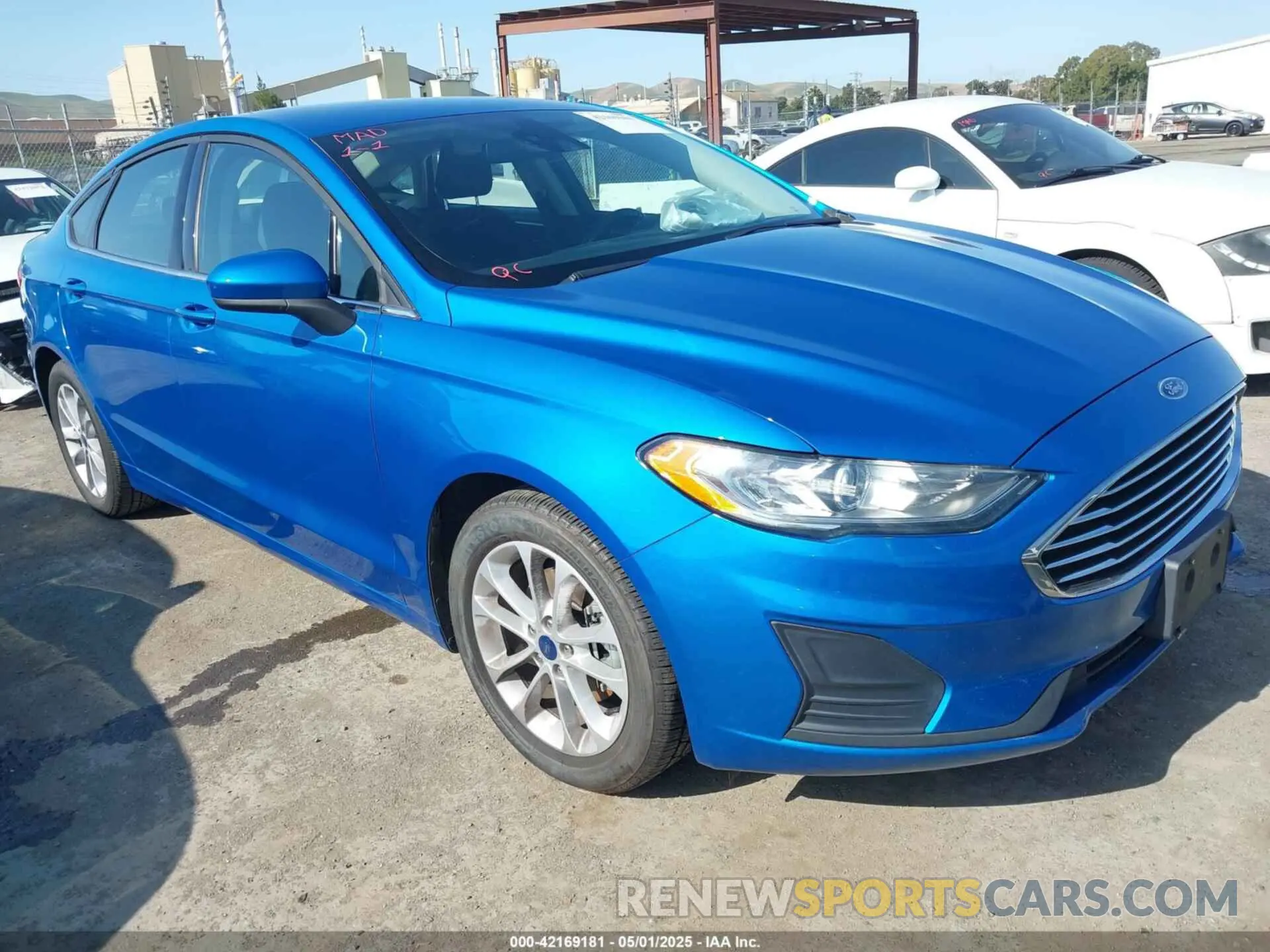 1 Photograph of a damaged car 3FA6P0HD6LR128539 FORD FUSION 2020
