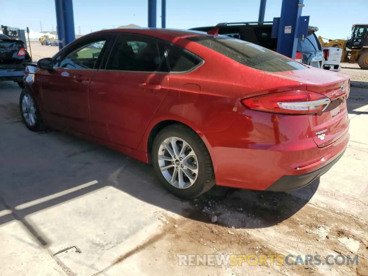 2 Photograph of a damaged car 3FA6P0HD6LR171536 FORD FUSION 2020