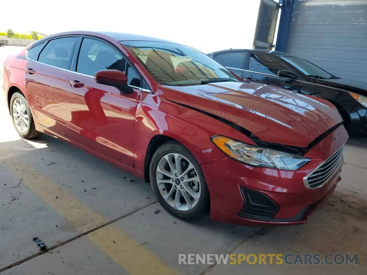 4 Photograph of a damaged car 3FA6P0HD6LR171536 FORD FUSION 2020