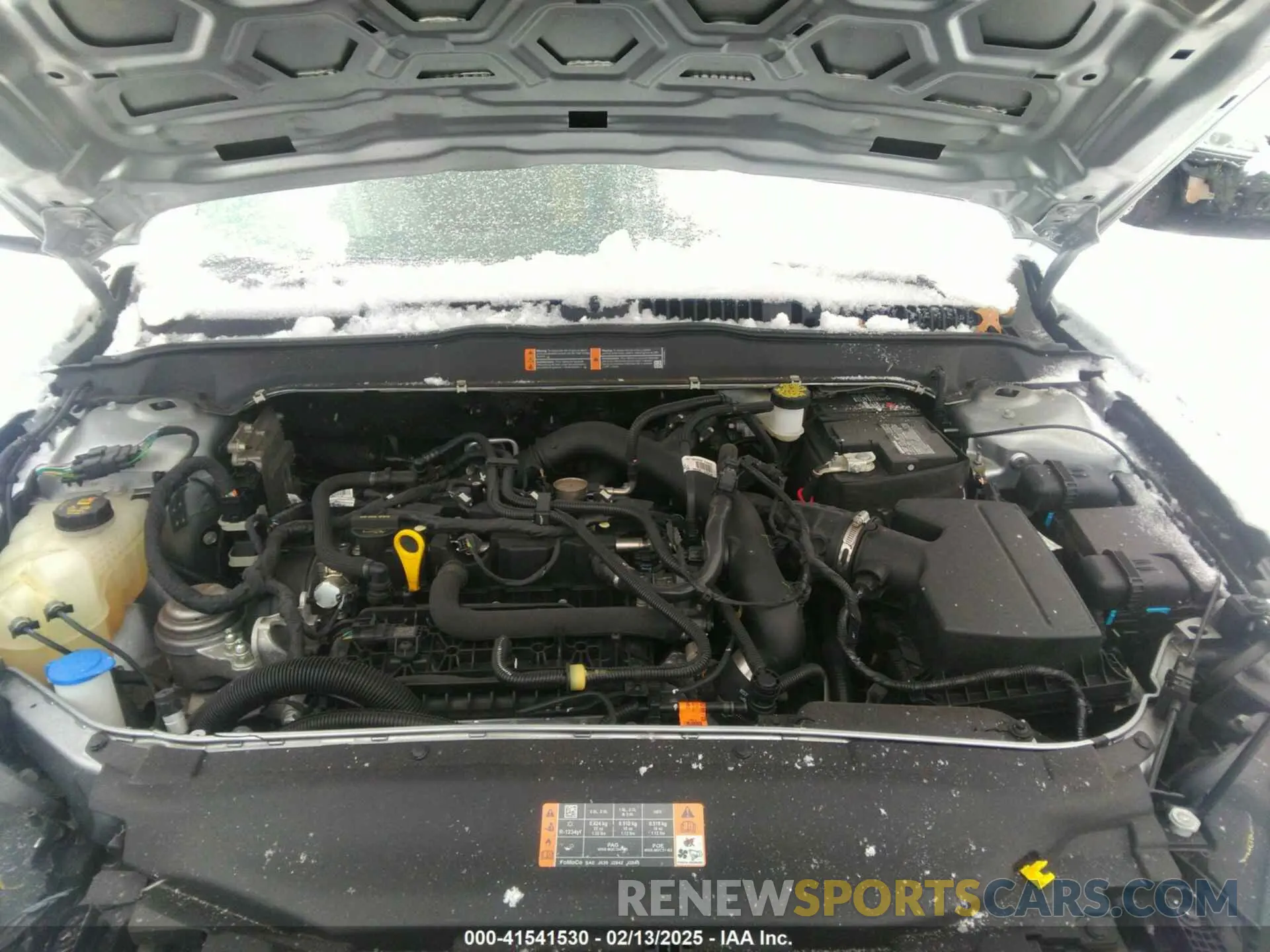 10 Photograph of a damaged car 3FA6P0HD6LR186599 FORD FUSION 2020